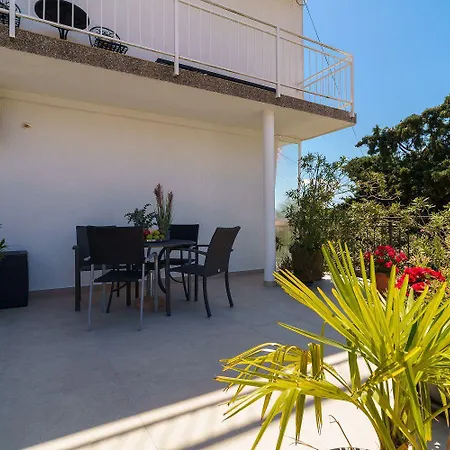 Grosses Nur 500 Meter Zum Mit Meerblick, Parkplatz, Waschmaschine * Crikvenica