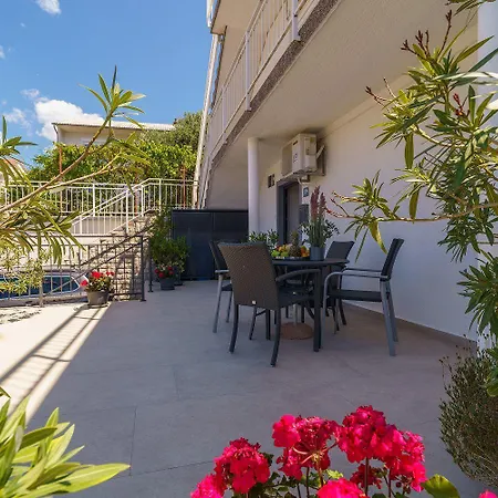 Grosses Nur 500 Meter Zum Mit Meerblick, Parkplatz, Waschmaschine * Crikvenica