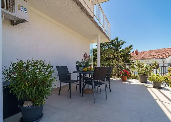 Apartment Grosses Nur 500 Meter Zum Mit Meerblick, Parkplatz, Waschmaschine