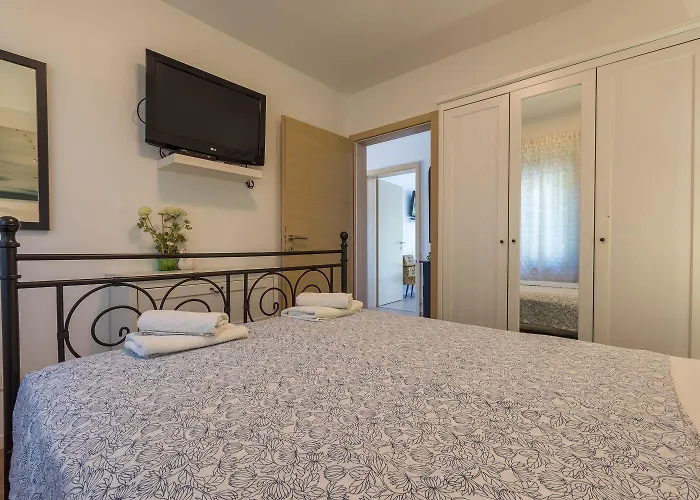 Grosses Nur 500 Meter Zum Mit Meerblick, Parkplatz, Waschmaschine Crikvenica